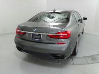 115-BMW740 2015-009.jpg