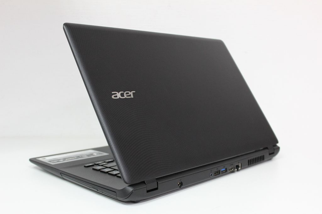 Acer es series 3 plus aes103. Acer es1-511. Acer Aspire es1-511-c9q3. Aspire es1-511-c9q3. Aspire es1-511 ноутбук.